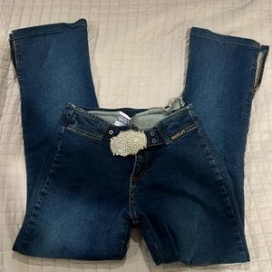 2000’s dark was jeans